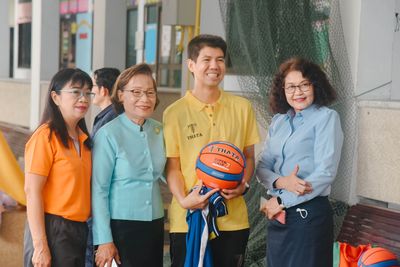 โรงเรียนปรีชานุศาสน์